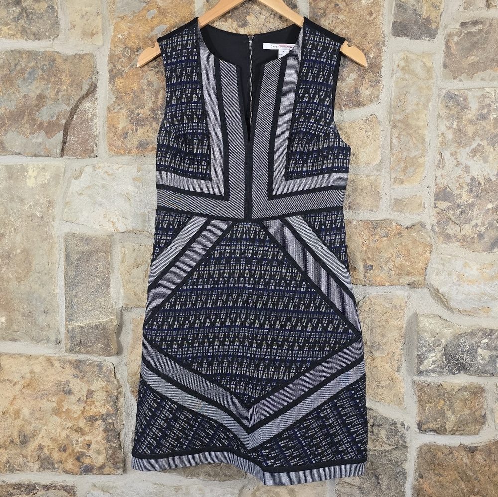 Diane Von Furstenberg Amanda Dress - Picture 2 of 9